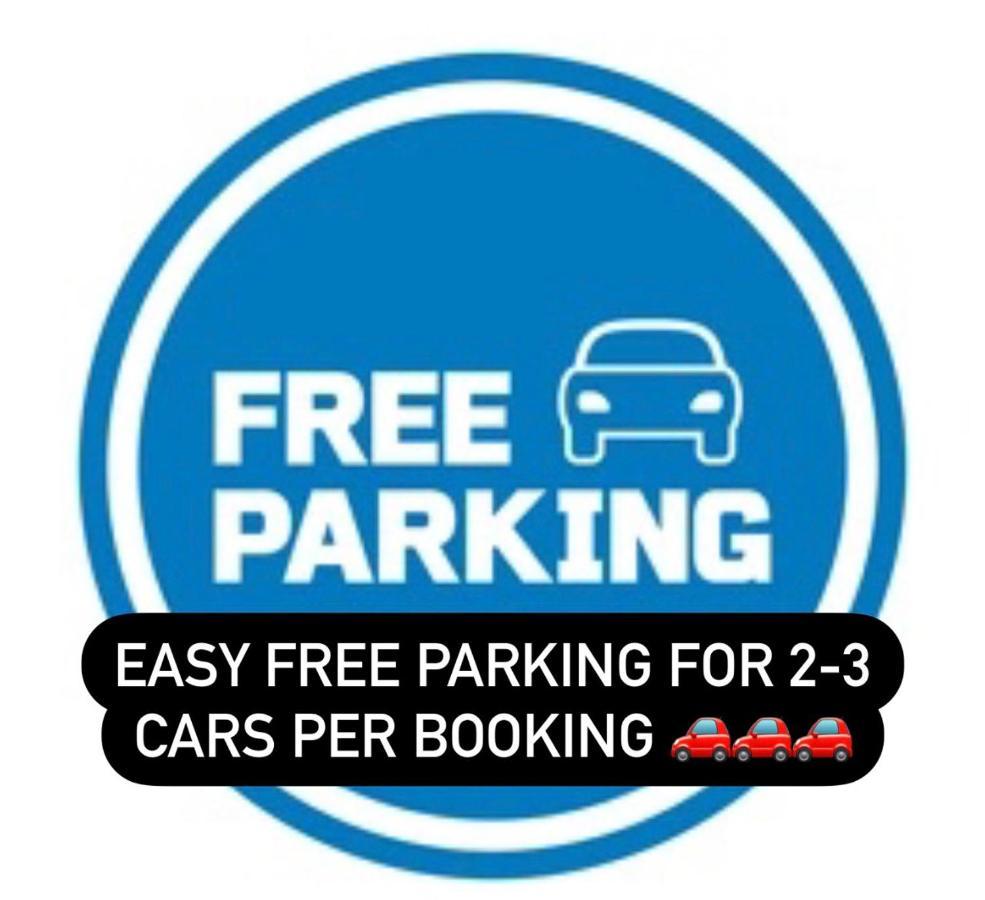 Free Parking In Beautiful Lachine Montreal Exterior foto